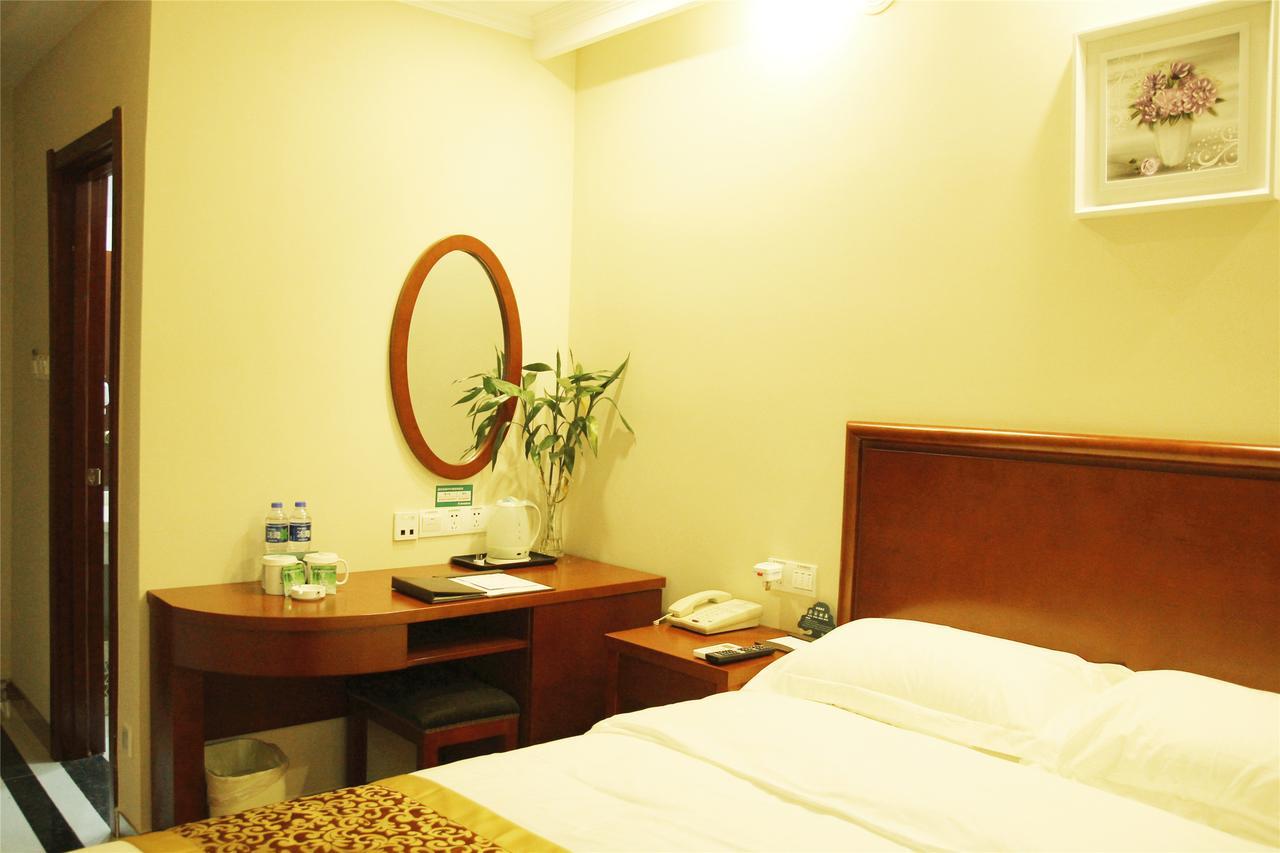 Greentree Inn Jiangsu Wuxi Jiangyin City Qingyang Town Fuqian Road Express Hotel Exterior photo